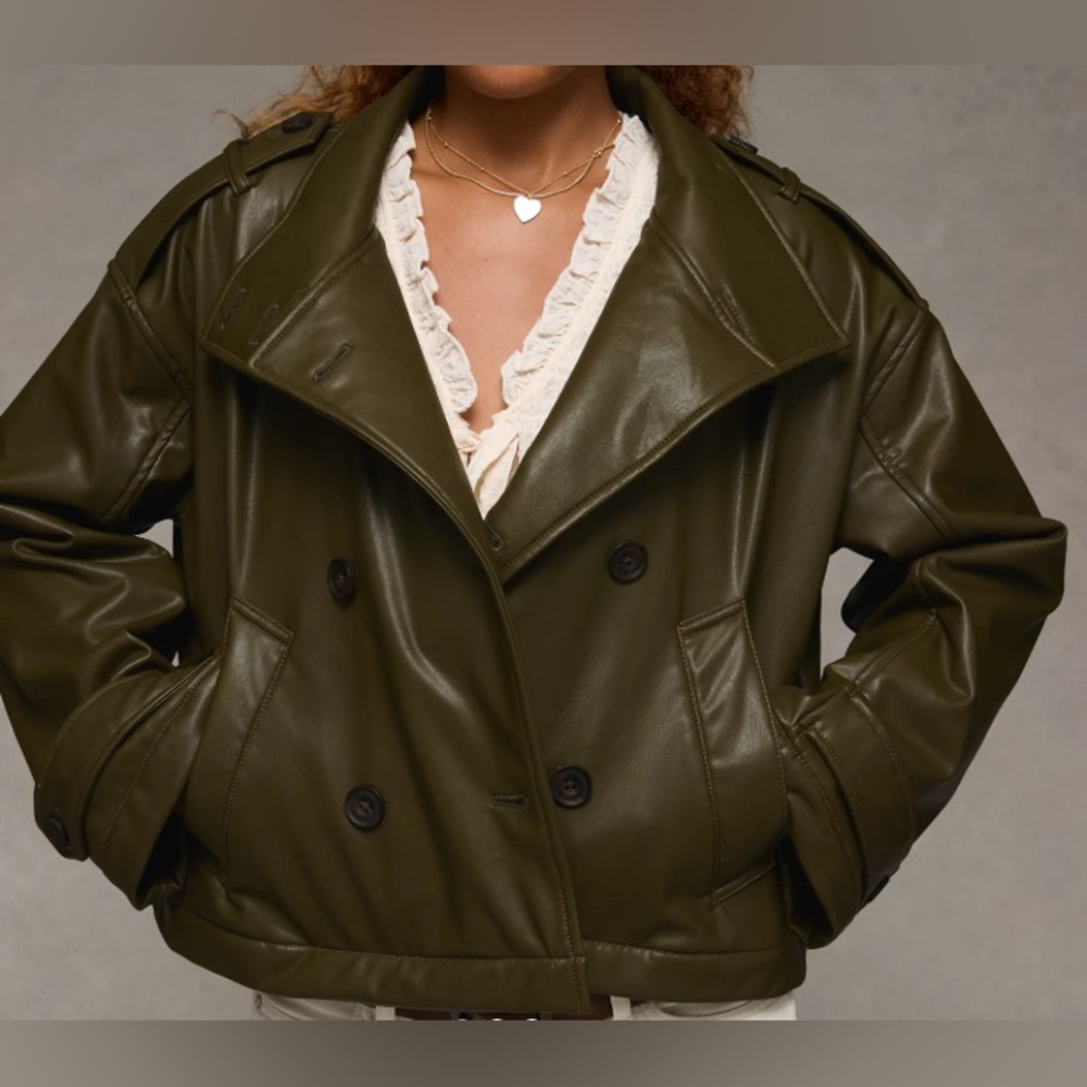 American Eagle Olive Green Cropped
Trench Vegan Leather Jacket : XS (runs big)